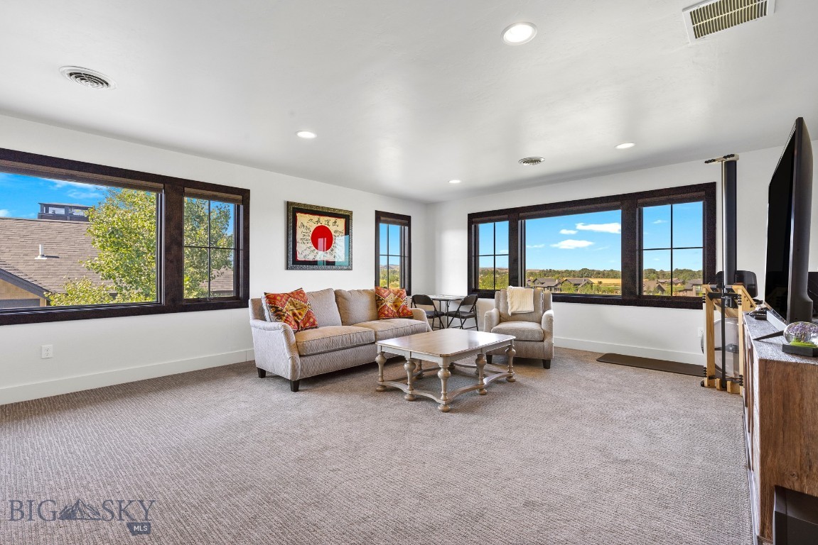 Bozeman, Montana 59718, United States, 3 Bedrooms Bedrooms, ,3 BathroomsBathrooms,Residential,Contingent,49800