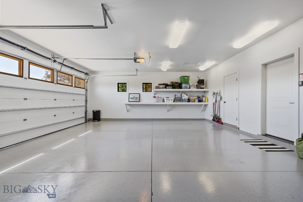 Bozeman, Montana 59718, United States, 3 Bedrooms Bedrooms, ,3 BathroomsBathrooms,Residential,Contingent,49800