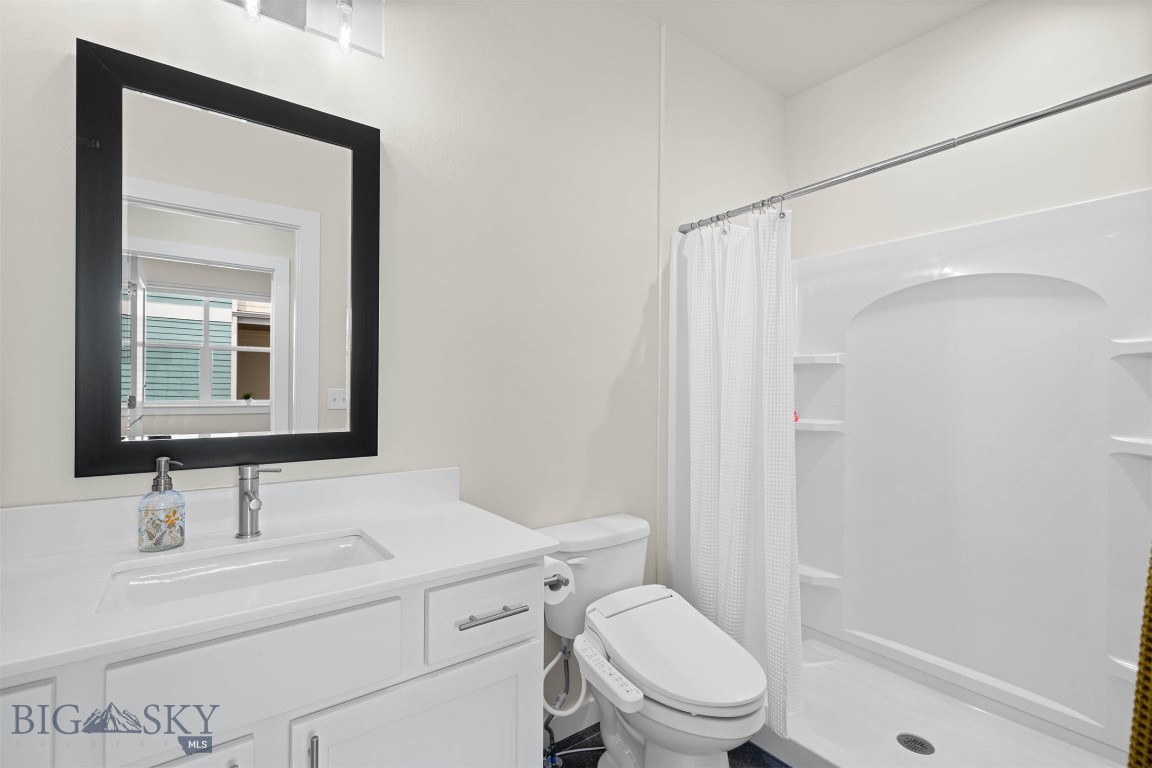 The Lakes at Valley West - Residential