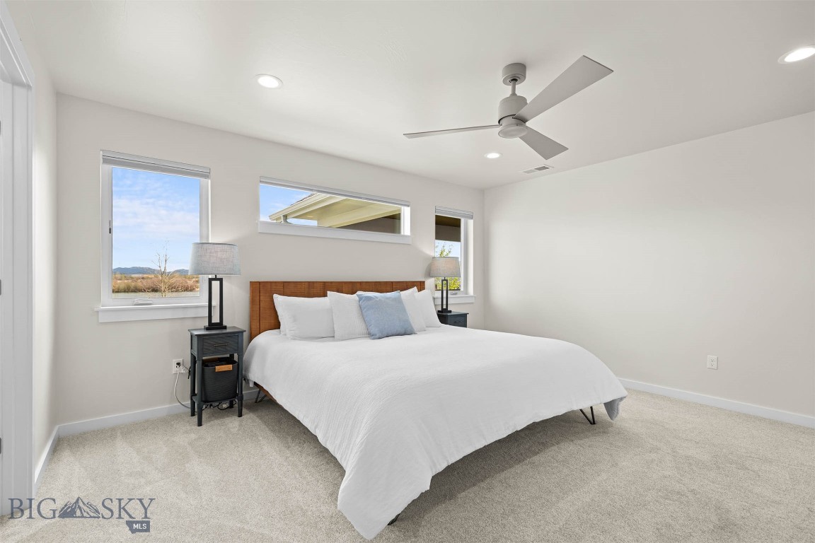 The Lakes at Valley West - Residential