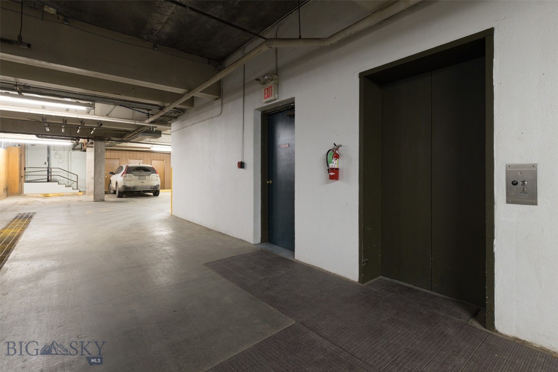 Snowflake Skycrest Condo - Residential