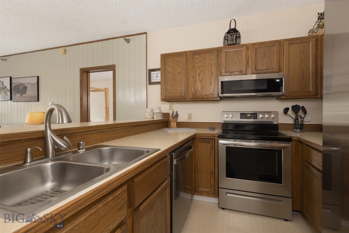 Snowflake Skycrest Condo - Residential