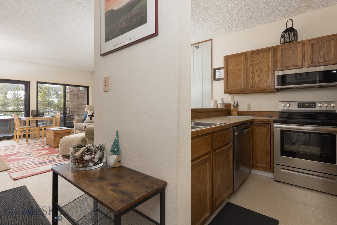 Snowflake Skycrest Condo - Residential