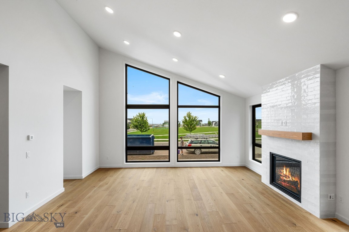 Bozeman, Montana 59718, United States, 5 Bedrooms Bedrooms, ,4 BathroomsBathrooms,Residential,Contingent,49766