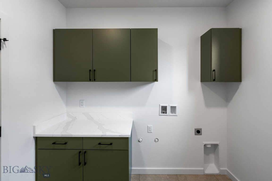 Bozeman, Montana 59718, United States, 5 Bedrooms Bedrooms, ,4 BathroomsBathrooms,Residential,Contingent,49766