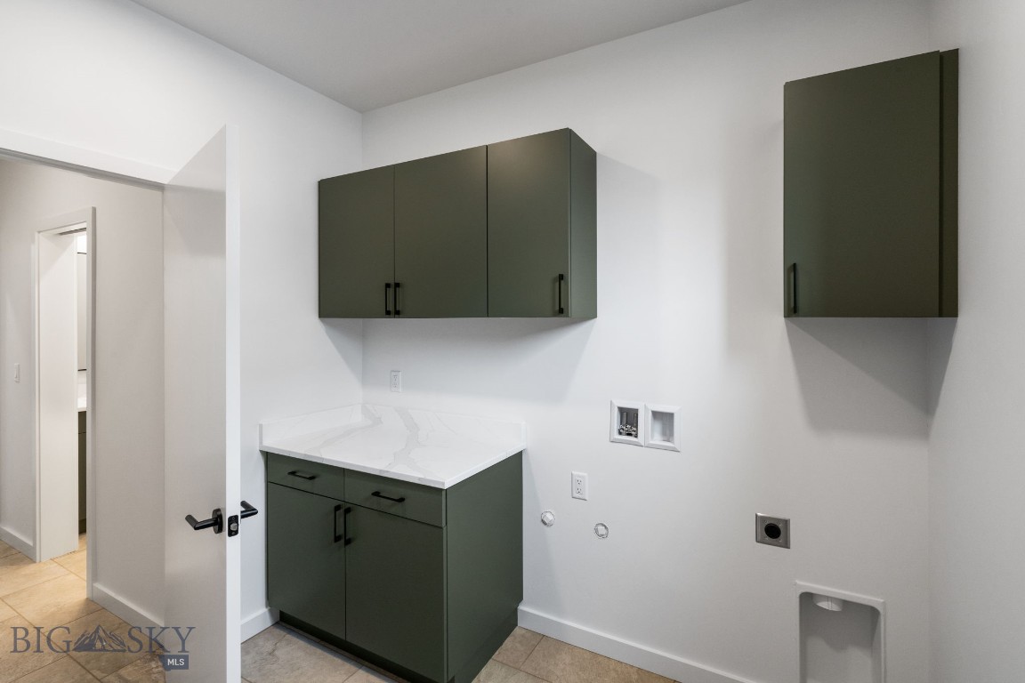 Bozeman, Montana 59718, United States, 5 Bedrooms Bedrooms, ,4 BathroomsBathrooms,Residential,Contingent,49766