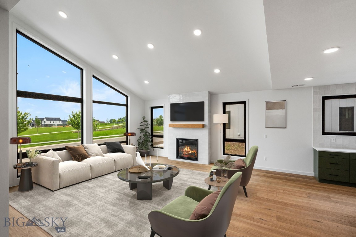 Bozeman, Montana 59718, United States, 5 Bedrooms Bedrooms, ,4 BathroomsBathrooms,Residential,Contingent,49766