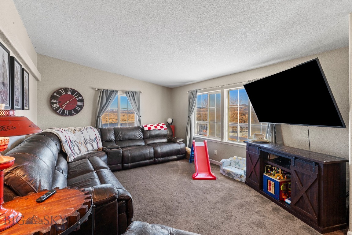 Ponderosa Pines - Residential