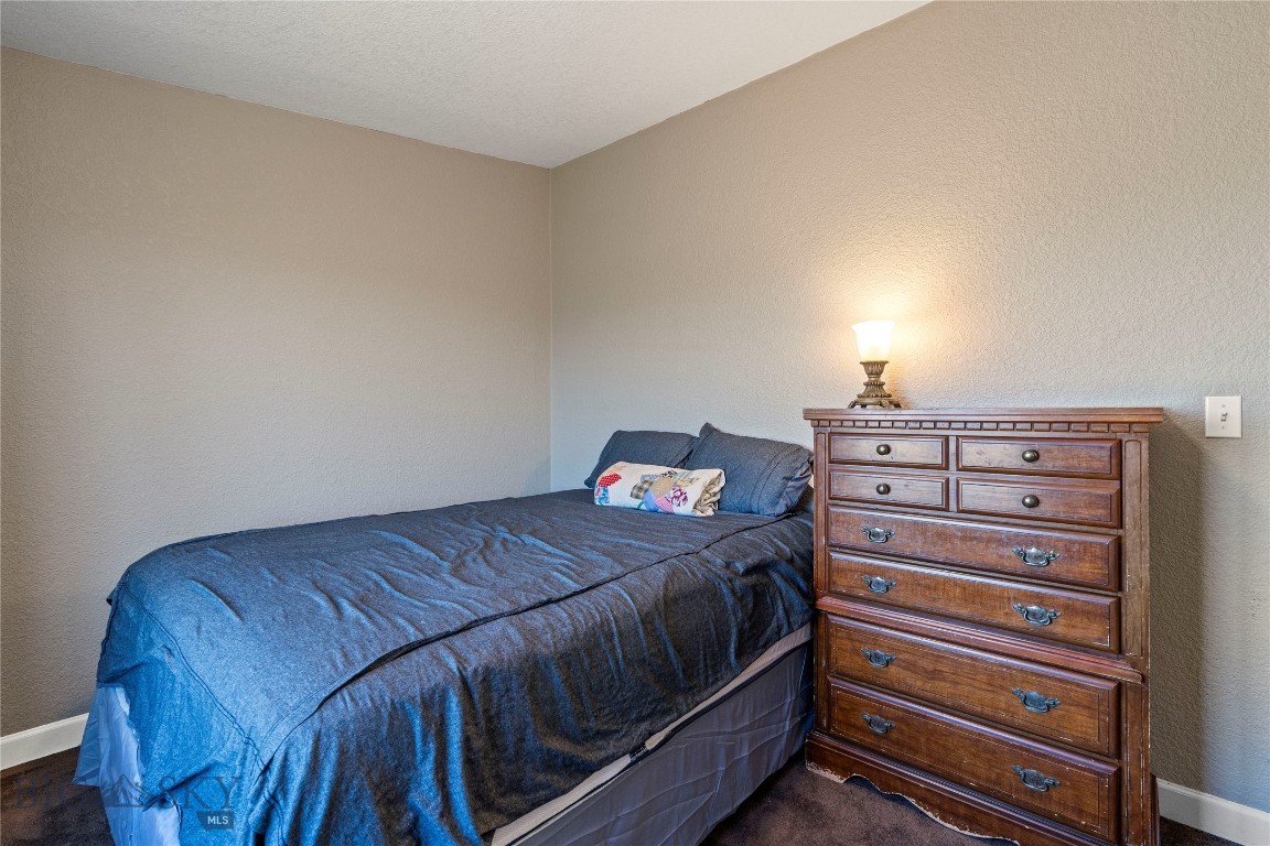 Ponderosa Pines - Residential