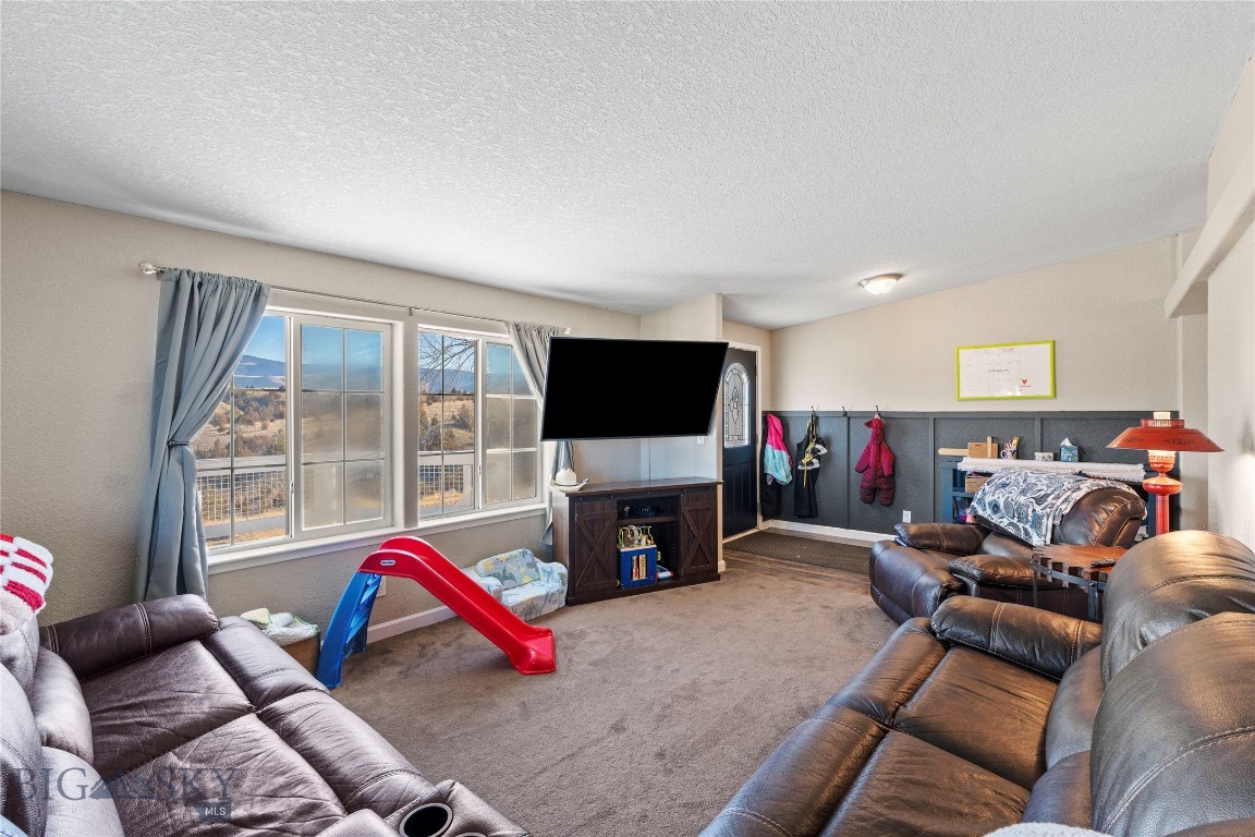 Ponderosa Pines - Residential