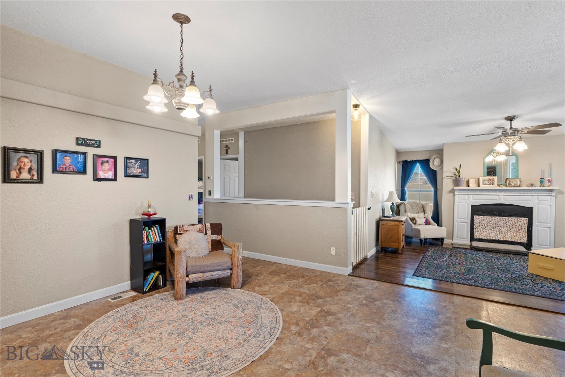 Ponderosa Pines - Residential