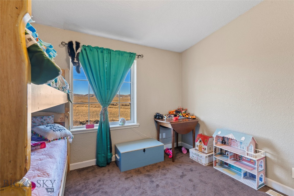 Ponderosa Pines - Residential