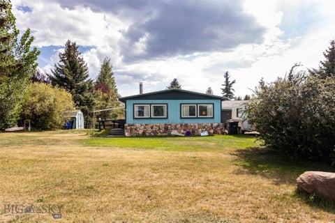 Photo of 3500 Quincy ST, Butte, MT 59701 (MLS # 414729)