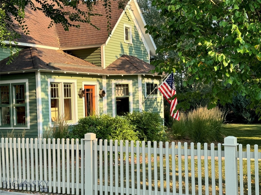301 N Bridge Street
