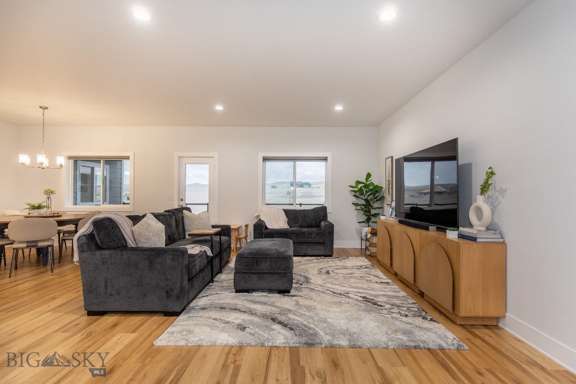 Mountain Vista - Residential