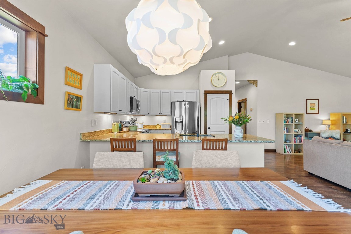 Oak Springs - Residential