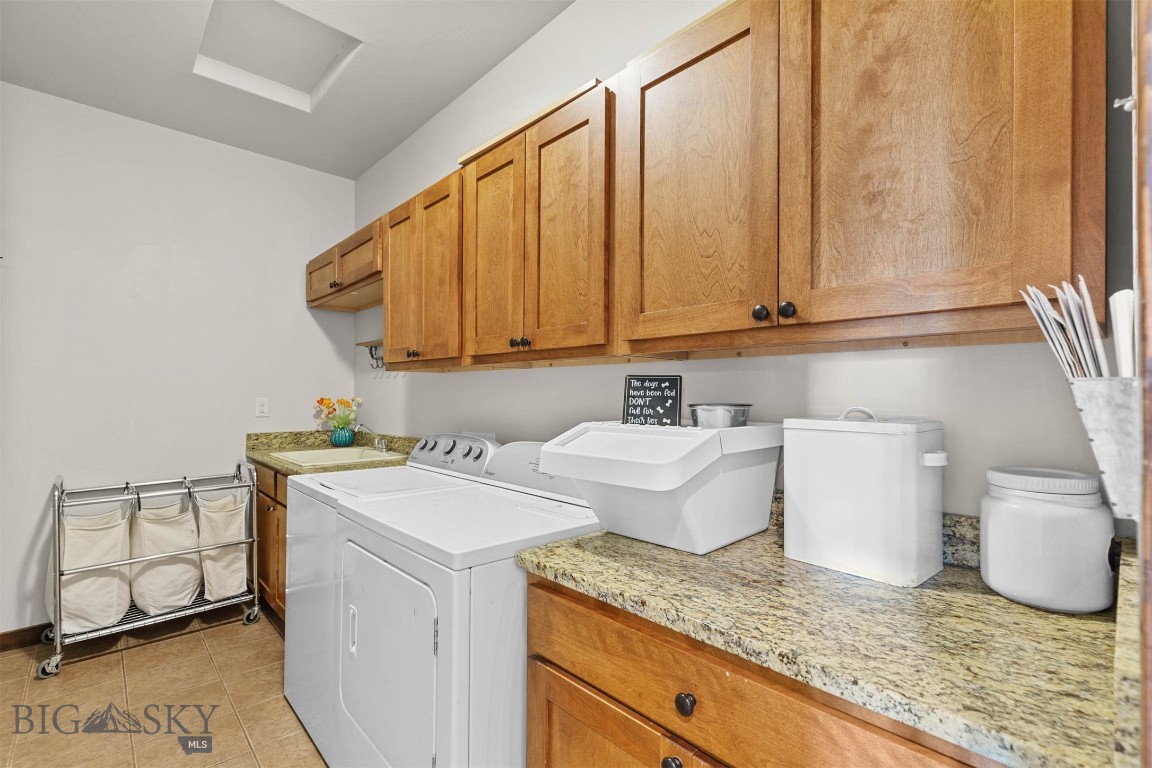 Oak Springs - Residential