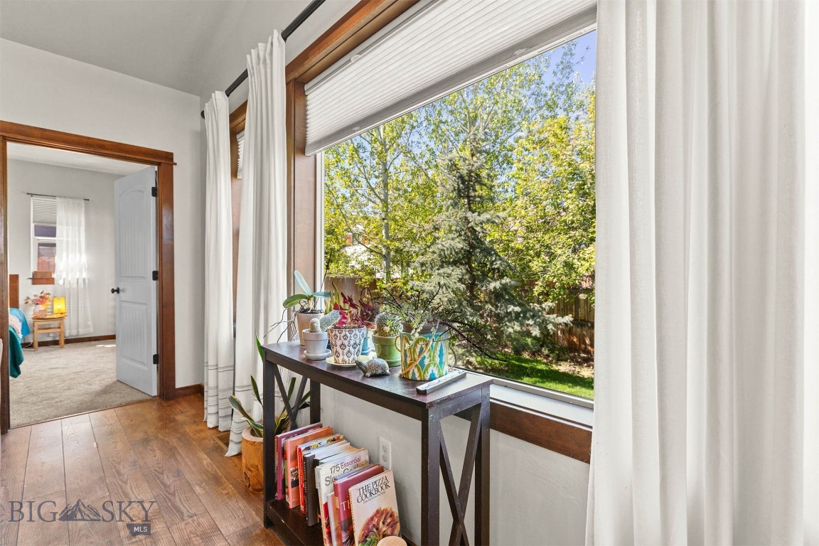 Oak Springs - Residential