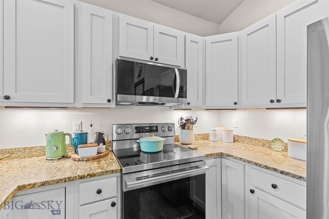 Oak Springs - Residential