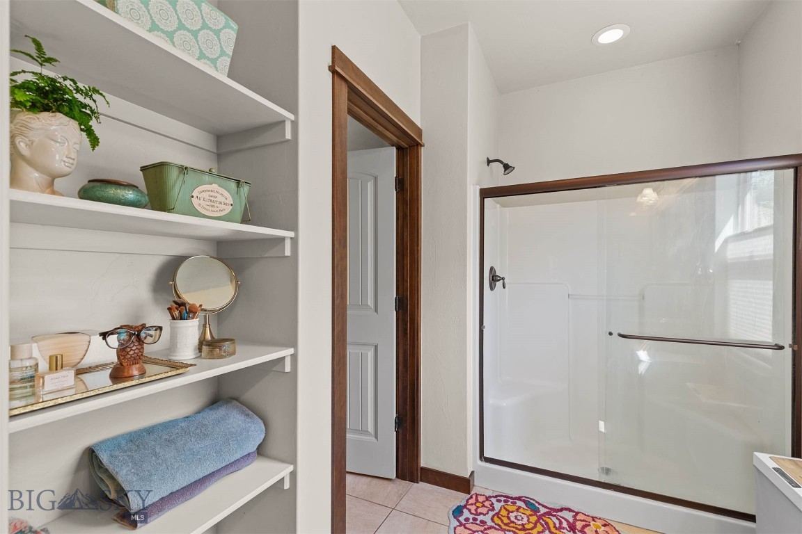 Oak Springs - Residential