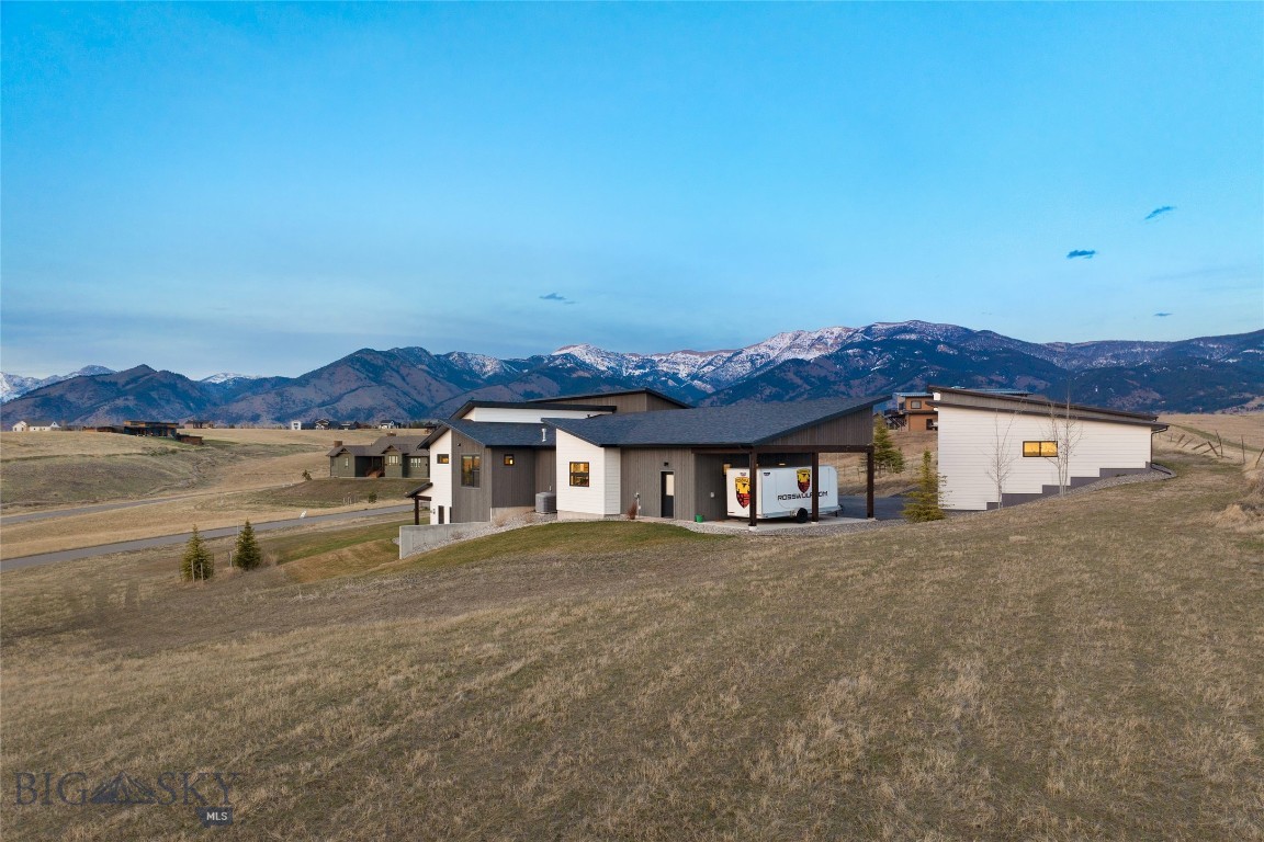 Bozeman, Montana 59715, United States, 4 Bedrooms Bedrooms, ,4 BathroomsBathrooms,Residential,Contingent,47643