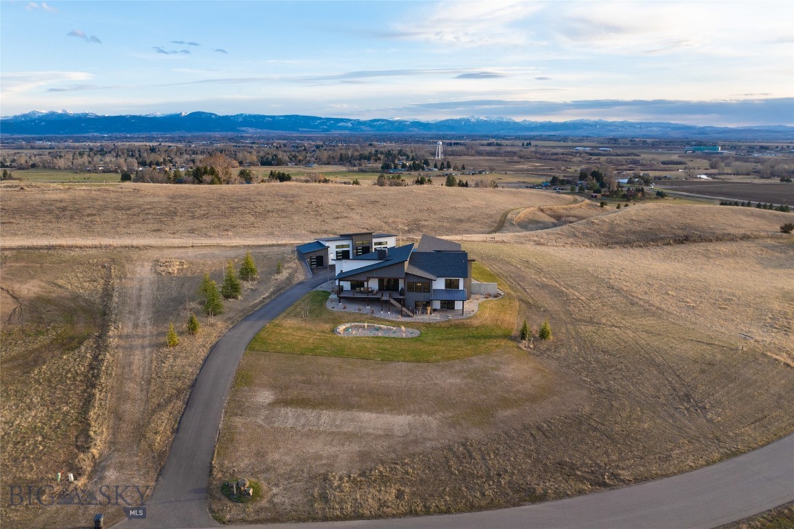 Bozeman, Montana 59715, United States, 4 Bedrooms Bedrooms, ,4 BathroomsBathrooms,Residential,Contingent,47643