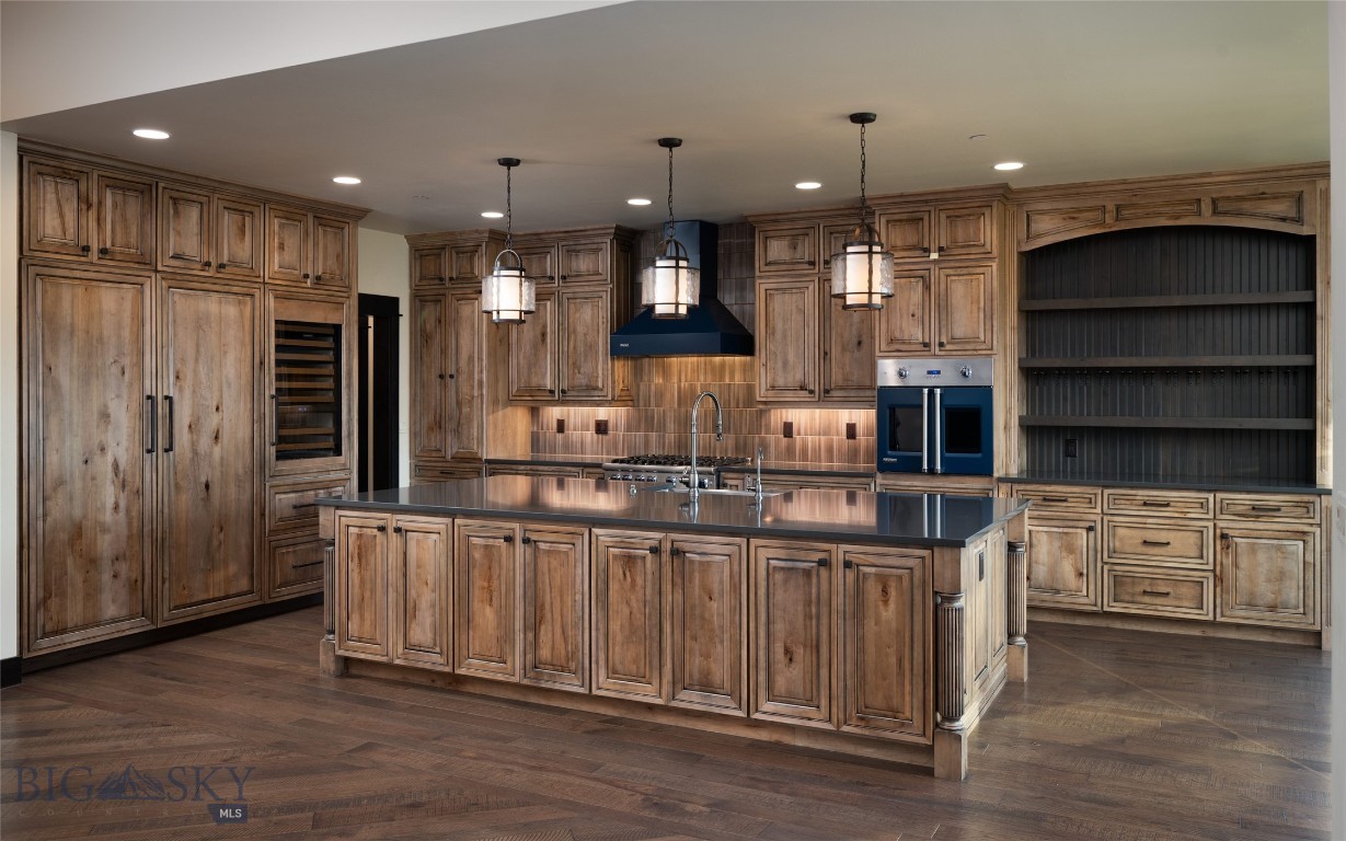 Bozeman, Montana 59715, United States, 4 Bedrooms Bedrooms, ,4 BathroomsBathrooms,Residential,Contingent,47643