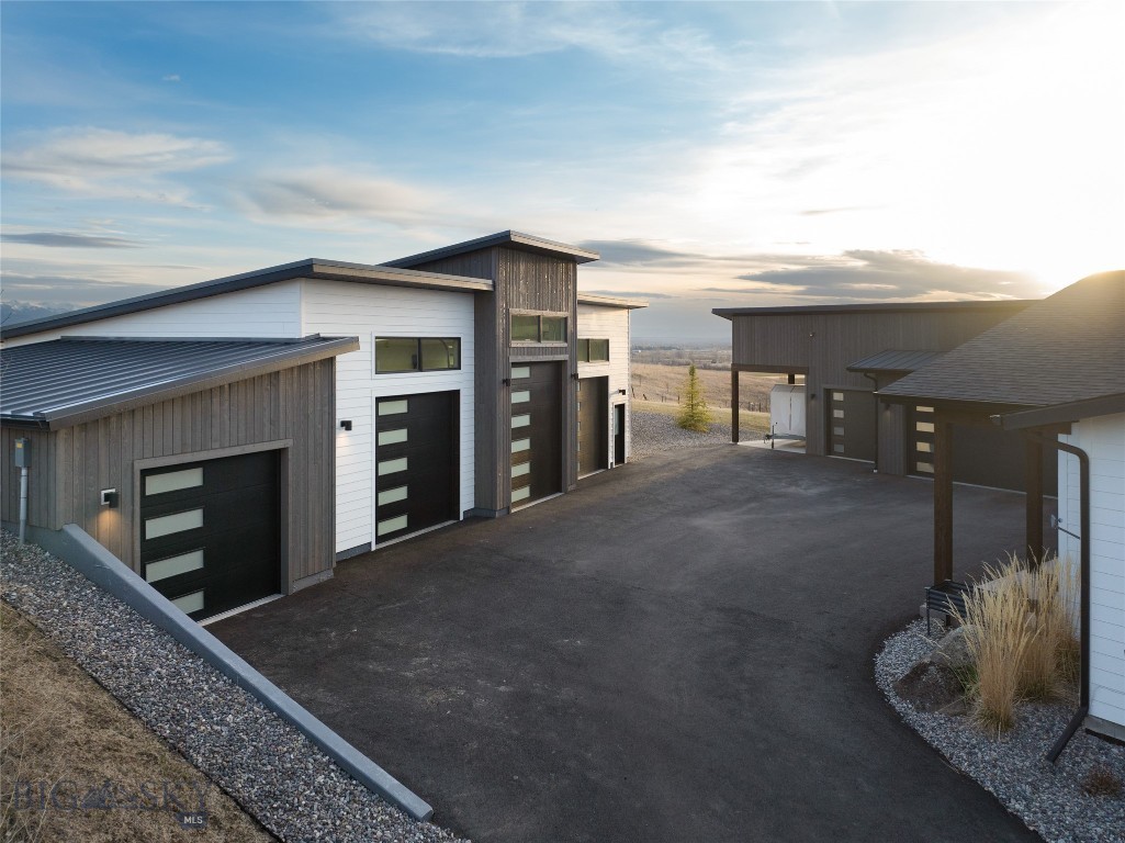 Bozeman, Montana 59715, United States, 4 Bedrooms Bedrooms, ,4 BathroomsBathrooms,Residential,Contingent,47643