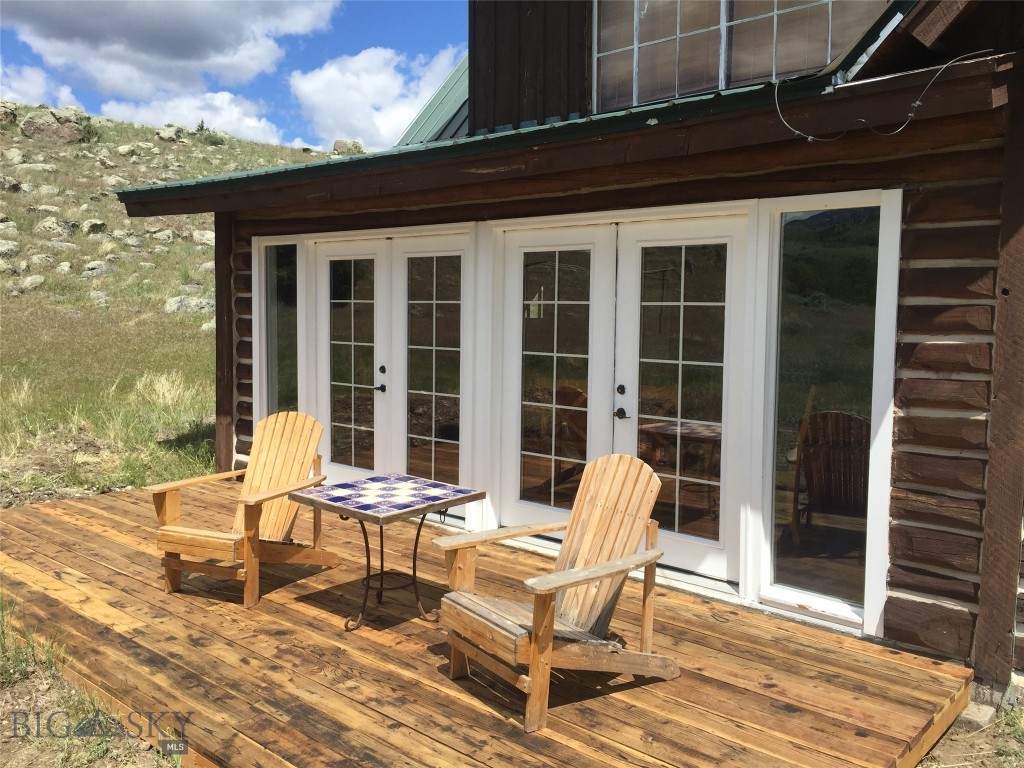 Grizzly Meadows - Residential Income