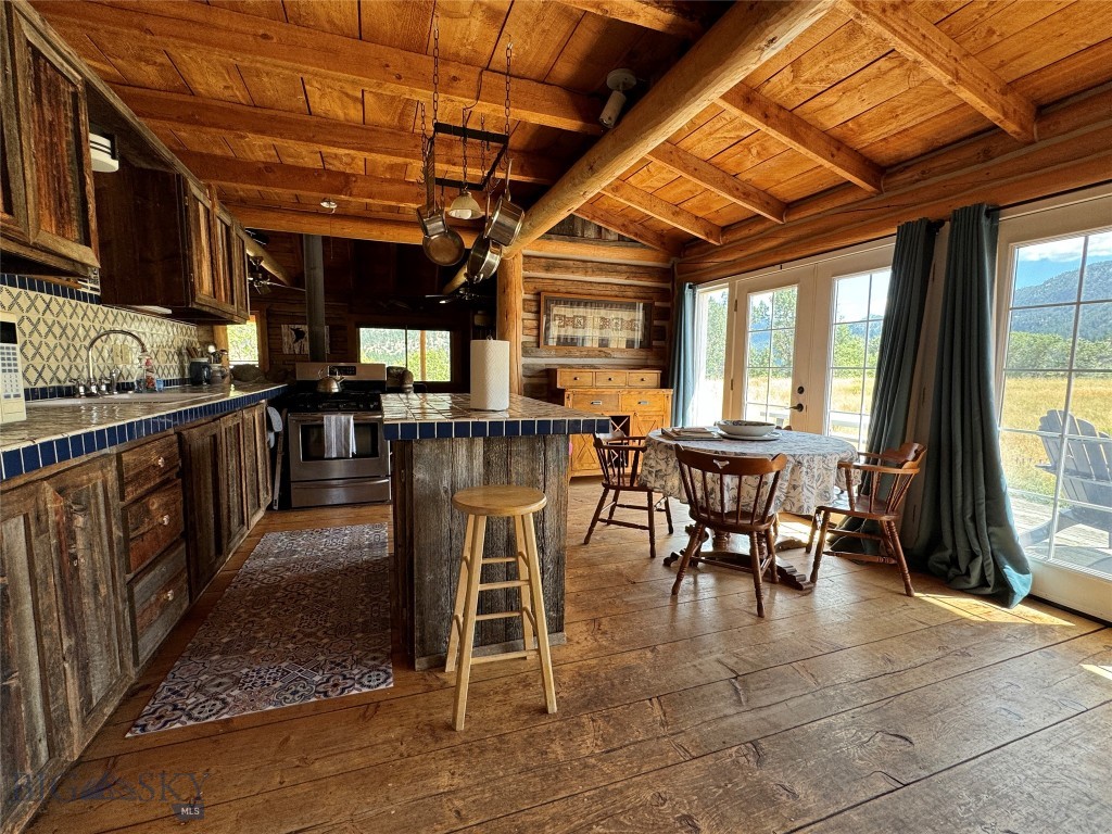 Grizzly Meadows - Residential Income
