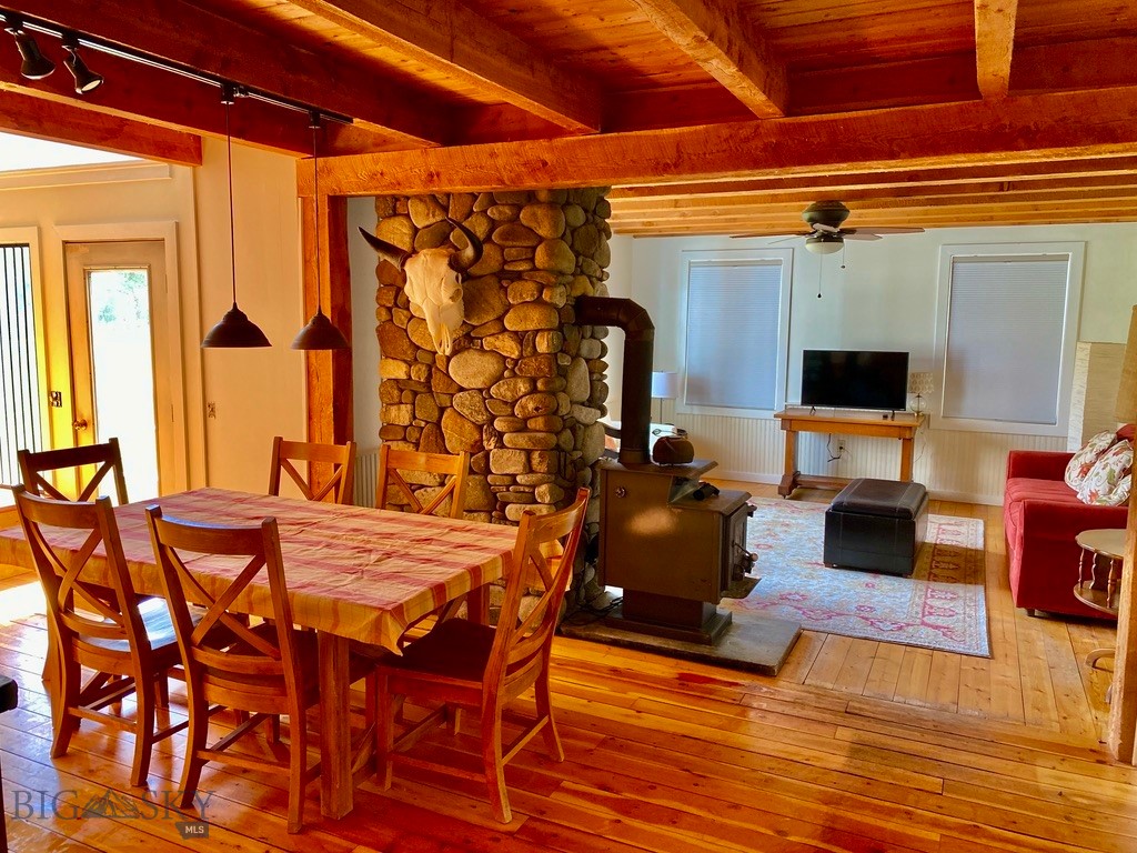 Grizzly Meadows - Residential Income
