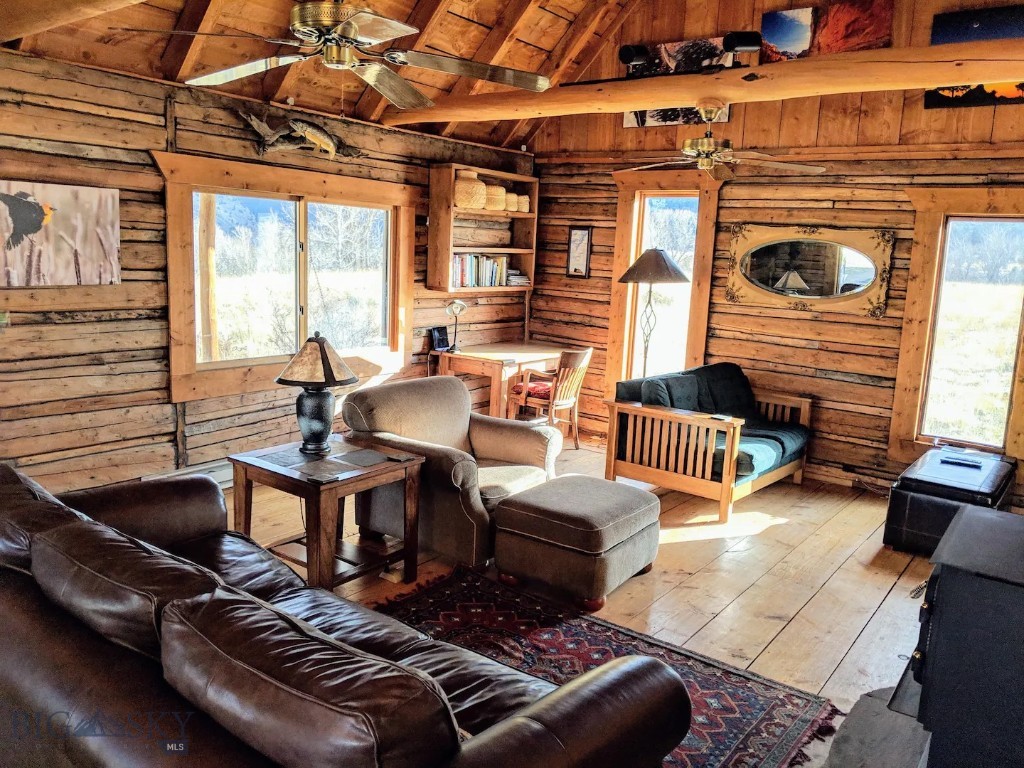 Grizzly Meadows - Residential Income