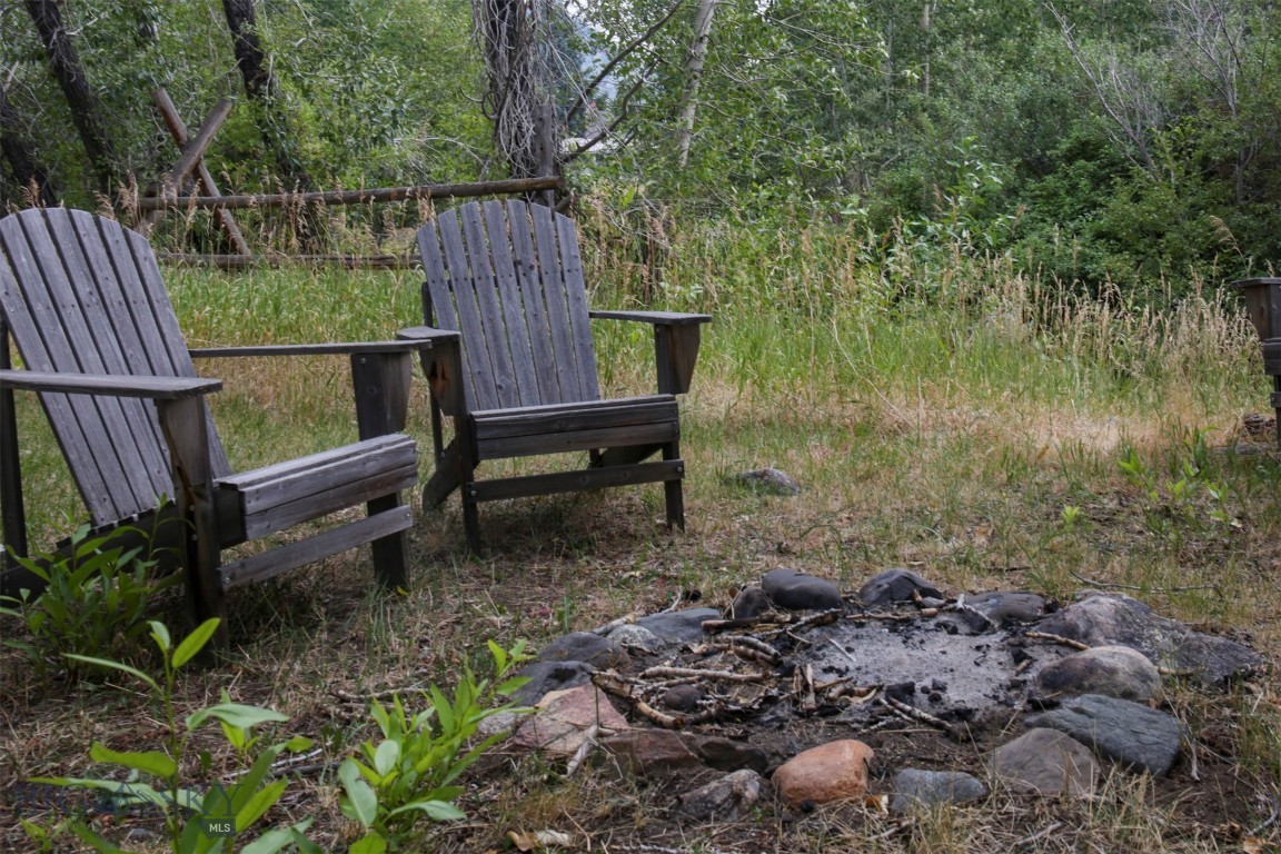 Grizzly Meadows - Residential Income