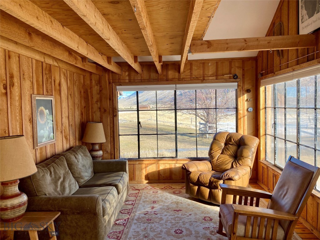 Grizzly Meadows - Residential Income