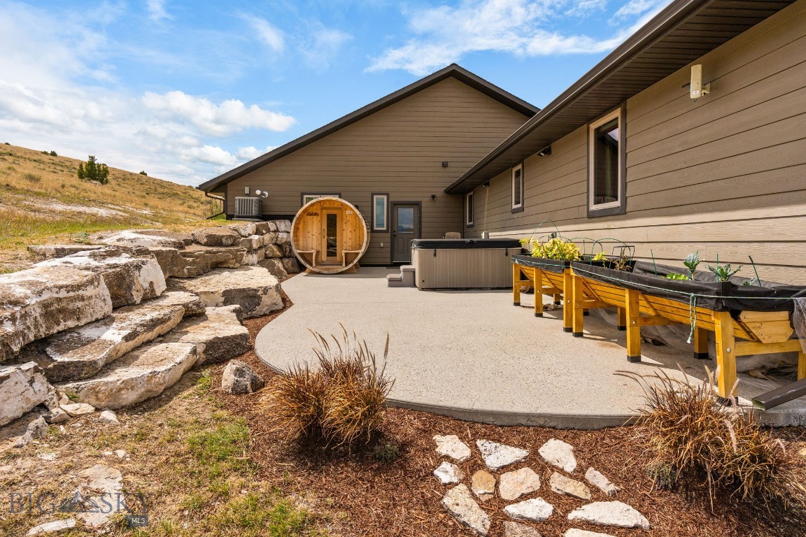 Gallatin River Ranch - Residential