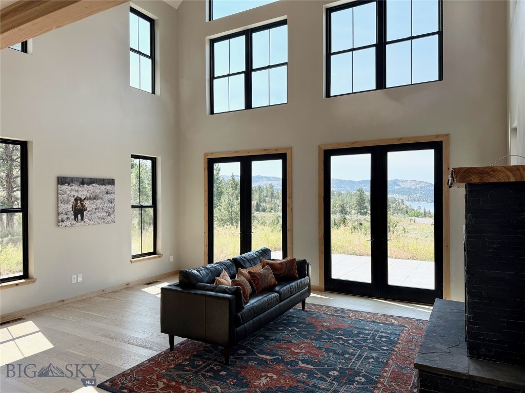 4115 Sawmill Gulch Drive
