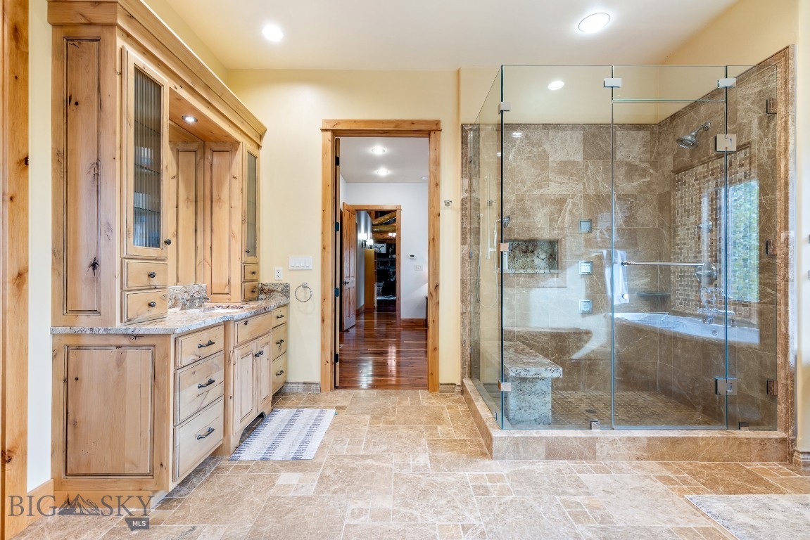 Holding Pen - Residential