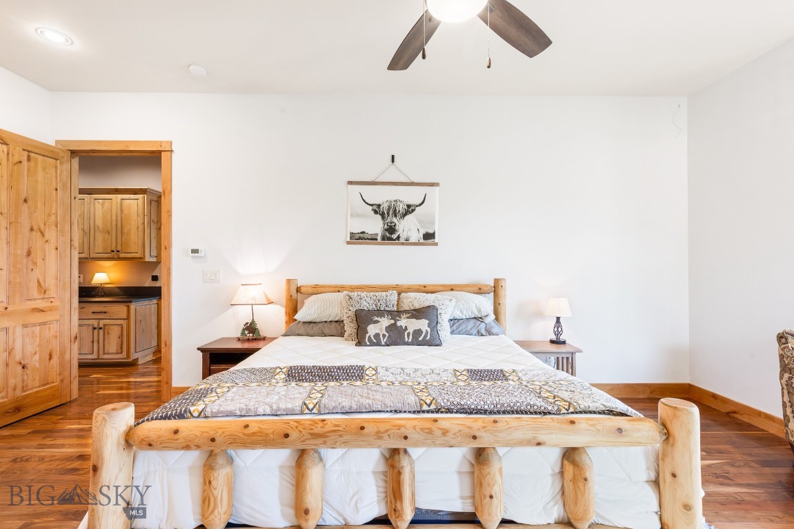 Holding Pen - Residential