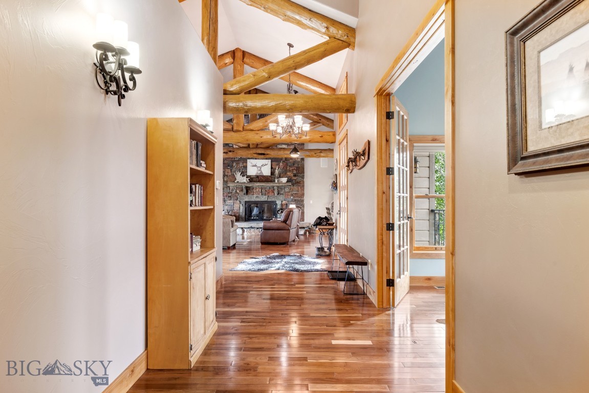 Holding Pen - Residential