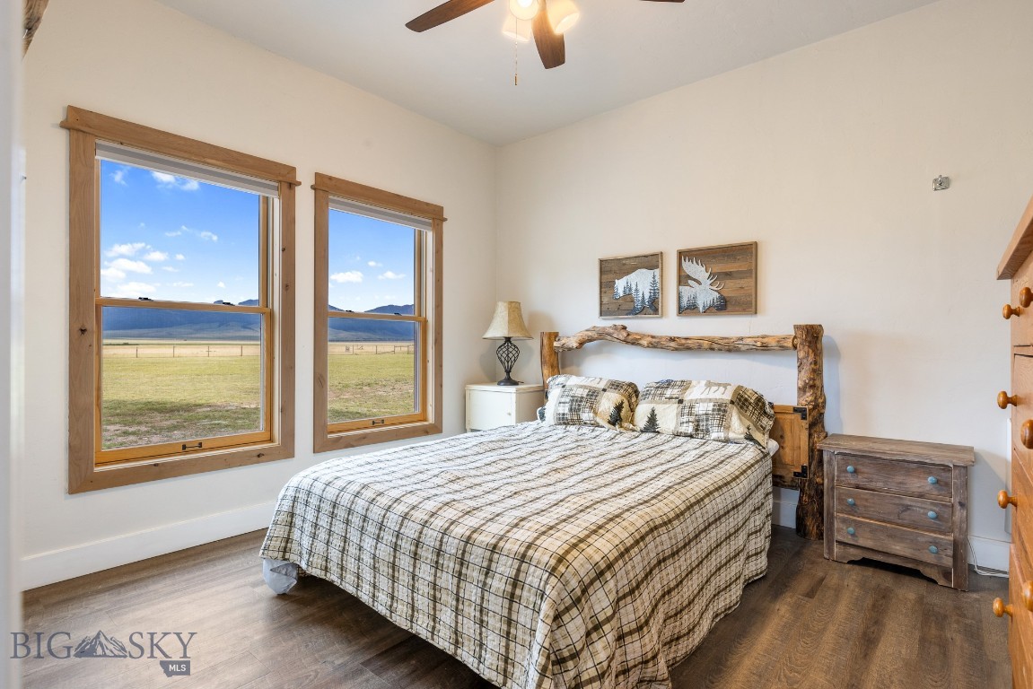 Holding Pen - Residential