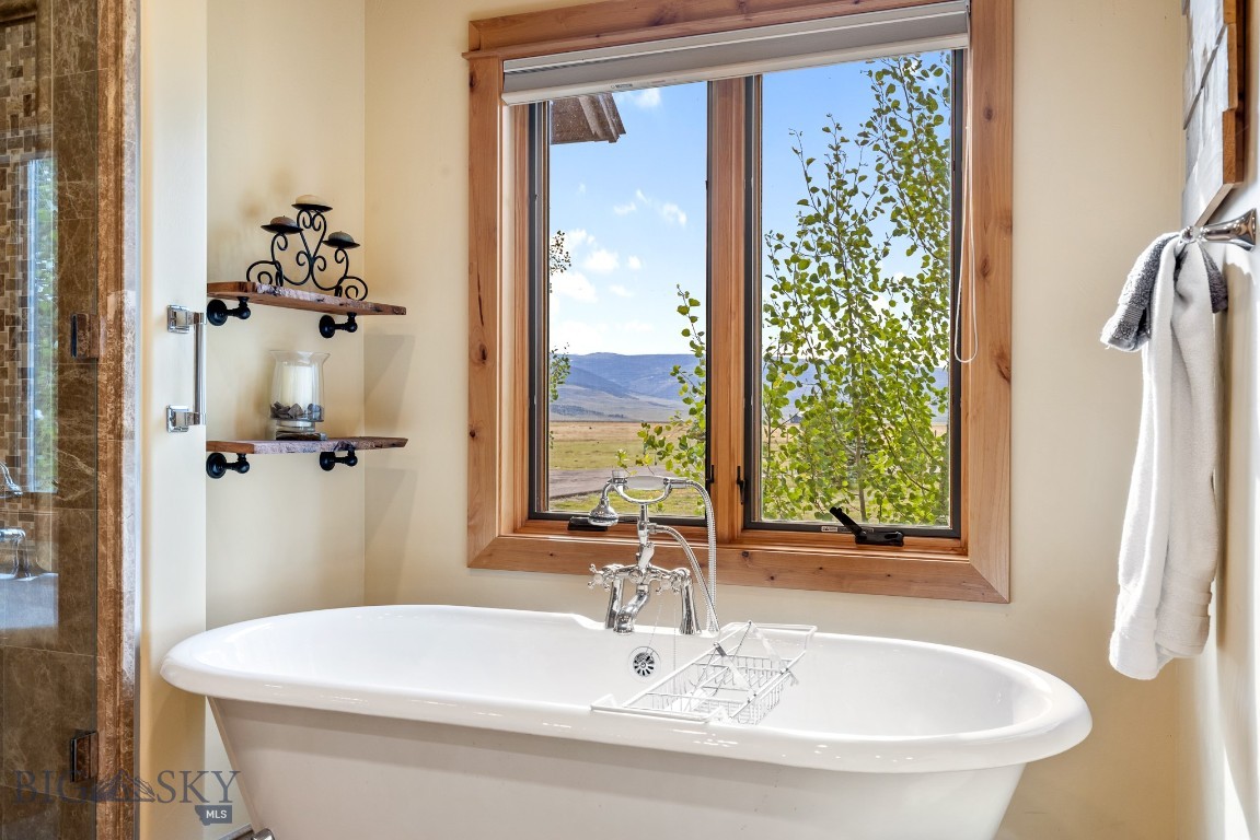 Holding Pen - Residential