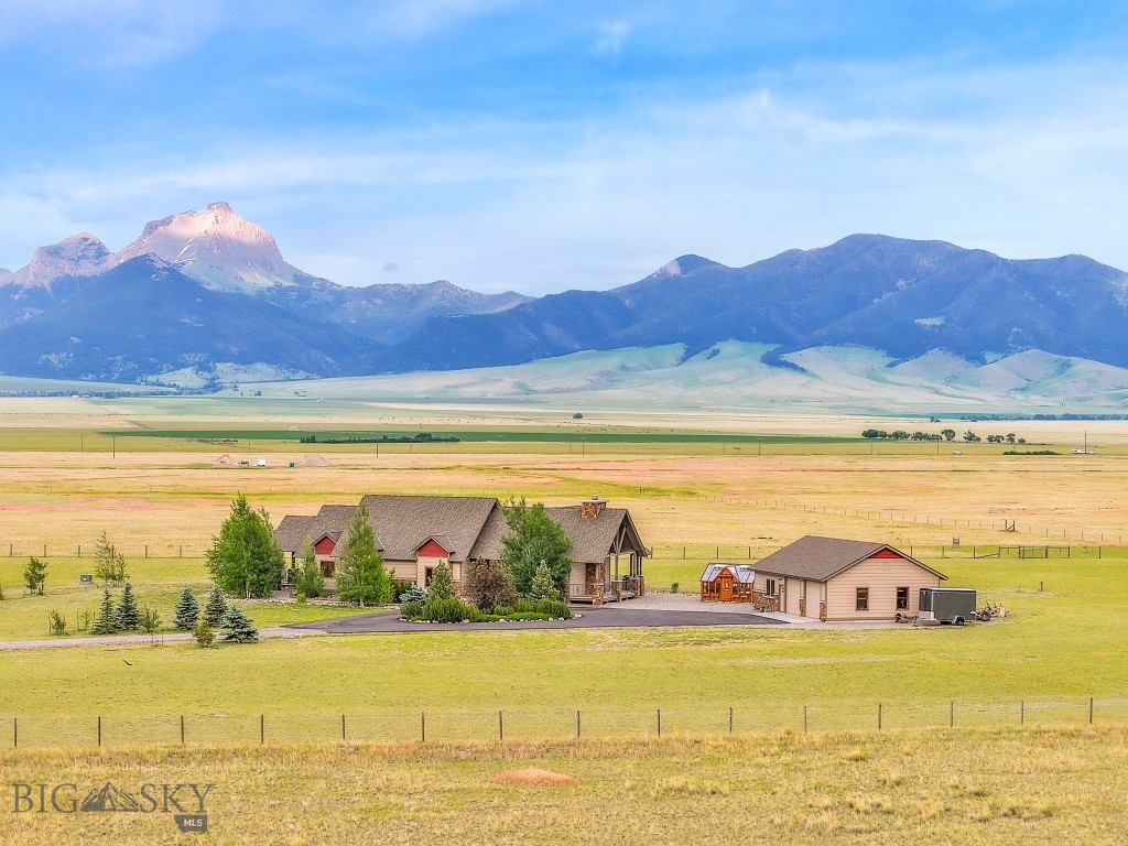 115 Holding Pen Road