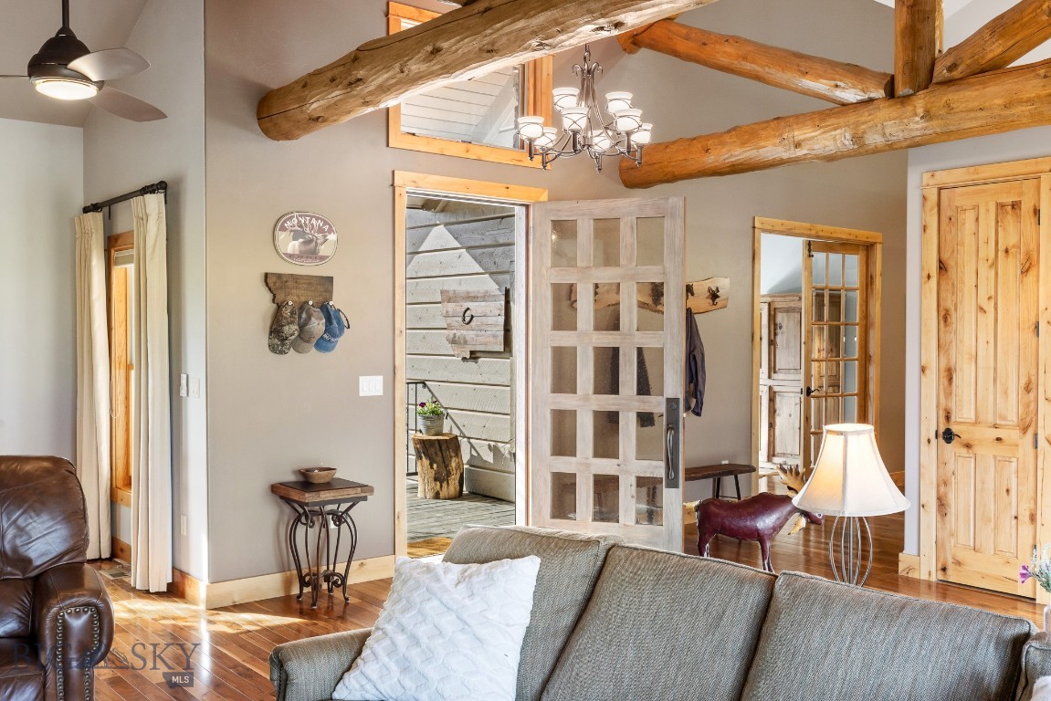 Holding Pen - Residential