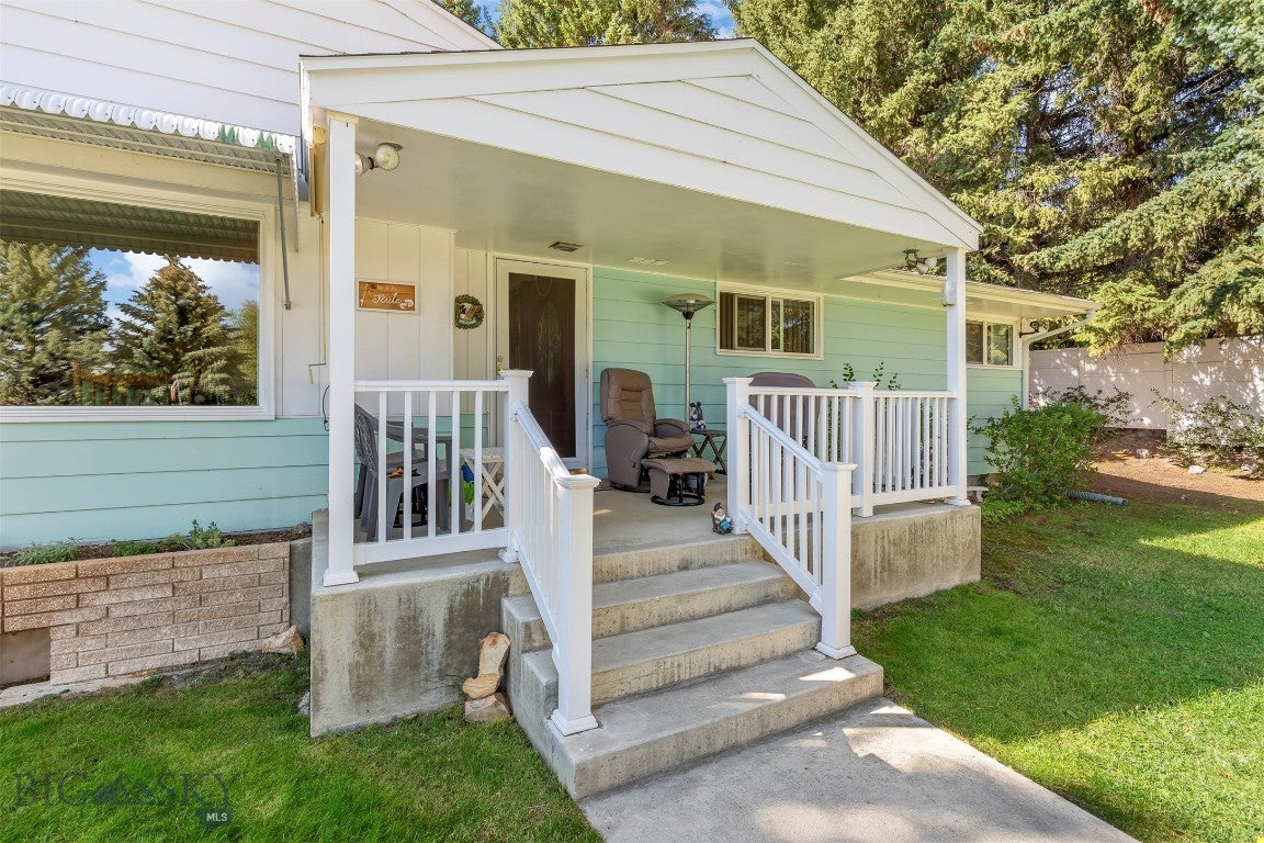 110 Vista Drive