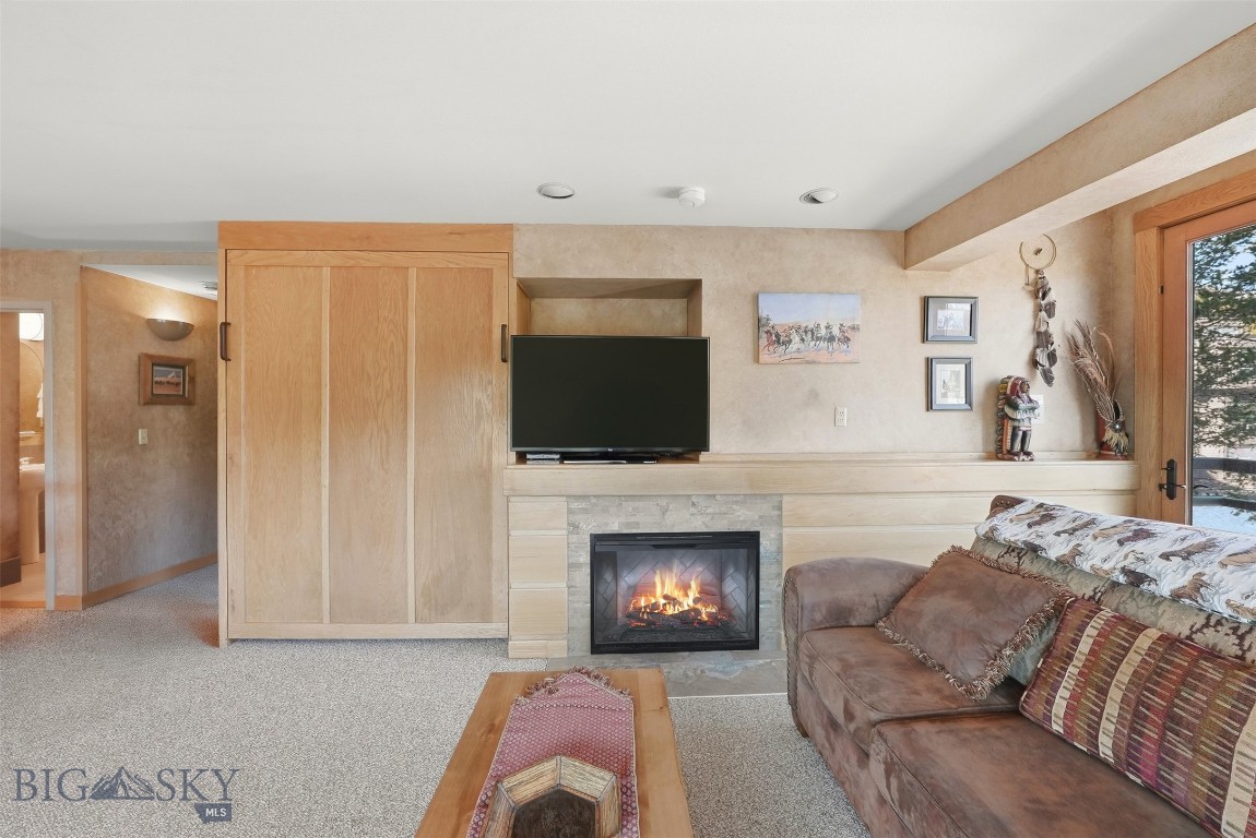 Shoshone Hotel Condos - Residential