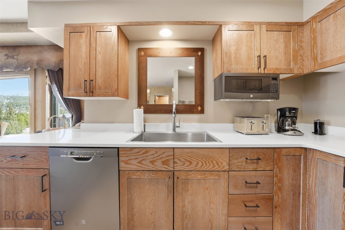 Shoshone Hotel Condos - Residential