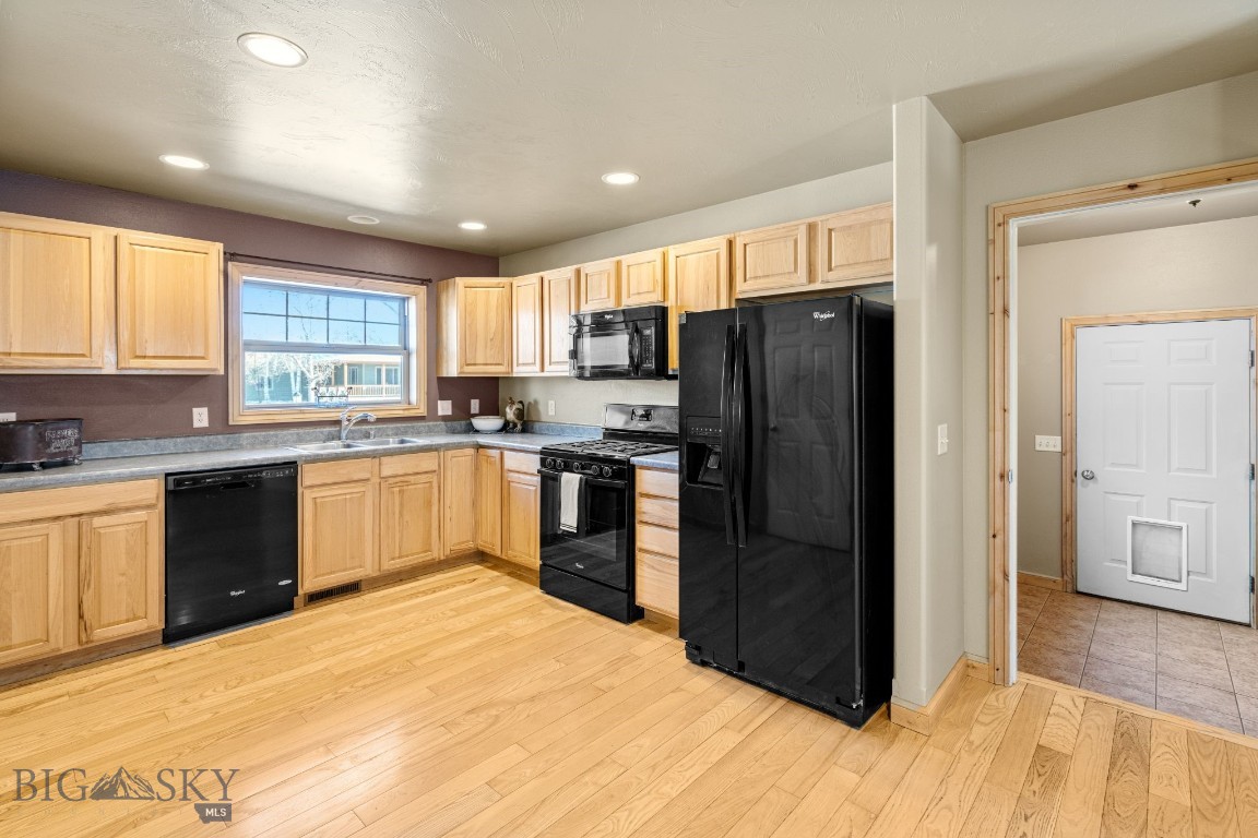 Landmark - Residential