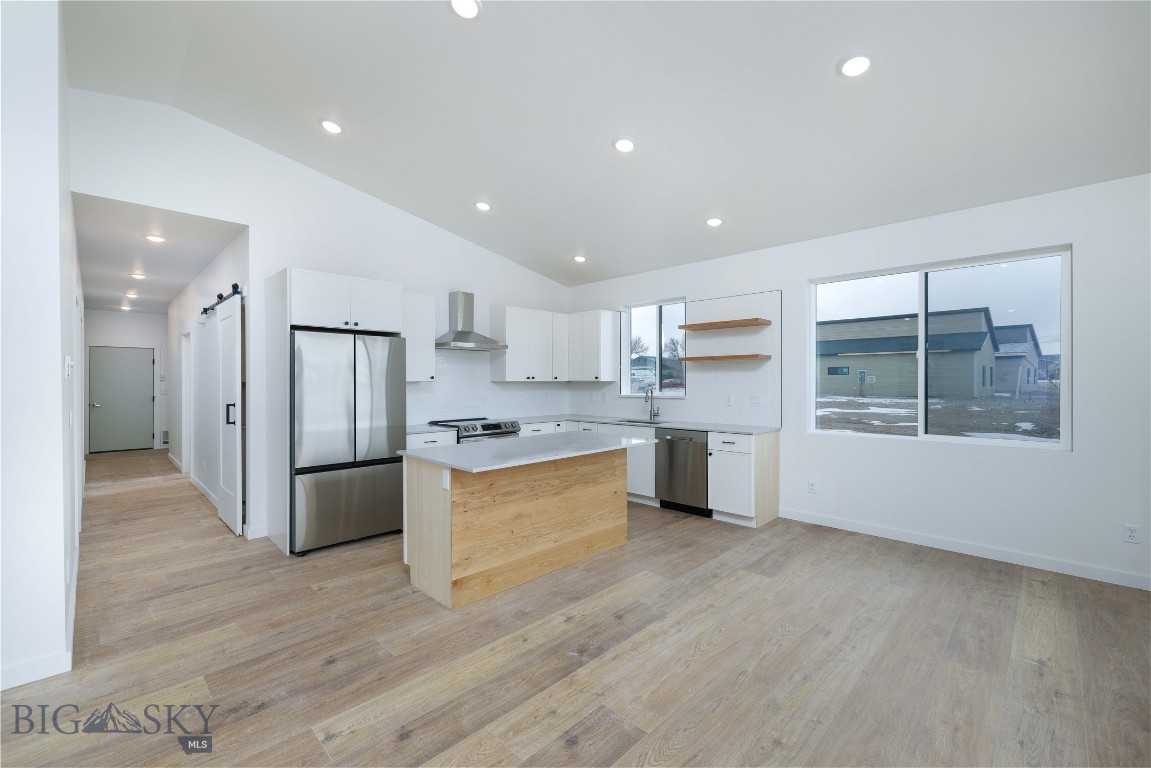 Ennis, Montana 59729, United States, 3 Bedrooms Bedrooms, ,2 BathroomsBathrooms,Residential,Active,54875