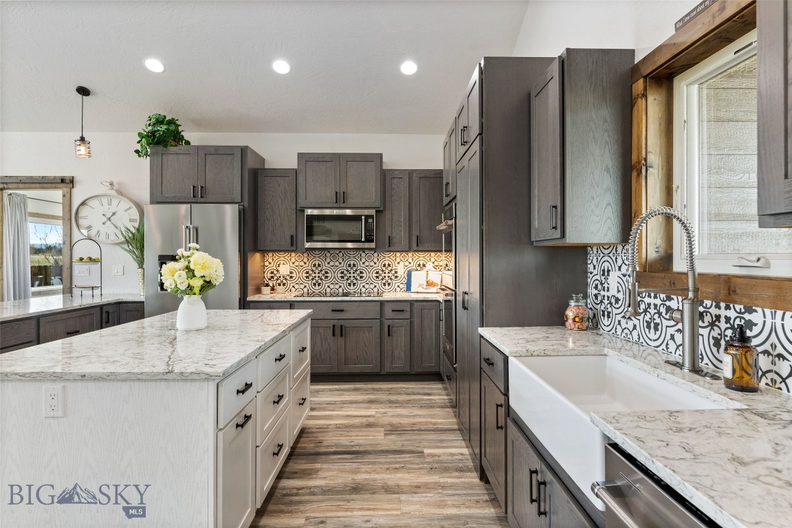 Sky View in Ennis - Residential