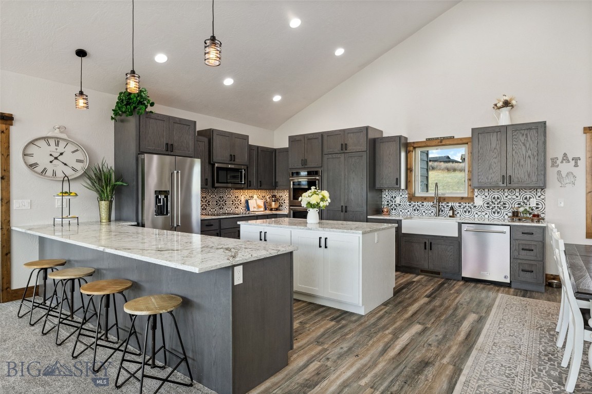 Sky View in Ennis - Residential